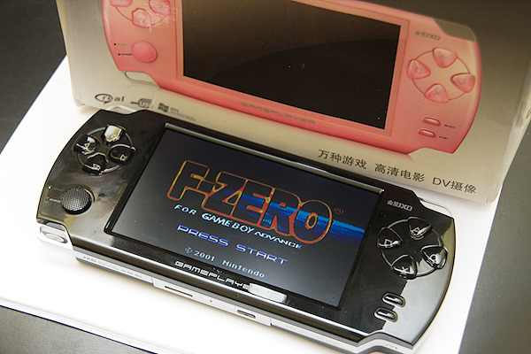 JXD A1000 running F-Zero